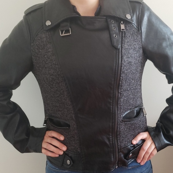 Black Jacket - Picture 2 of 5